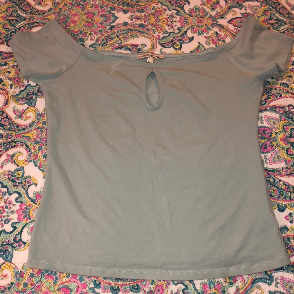 🦋EXPRESS of shoulder shirt 🦋